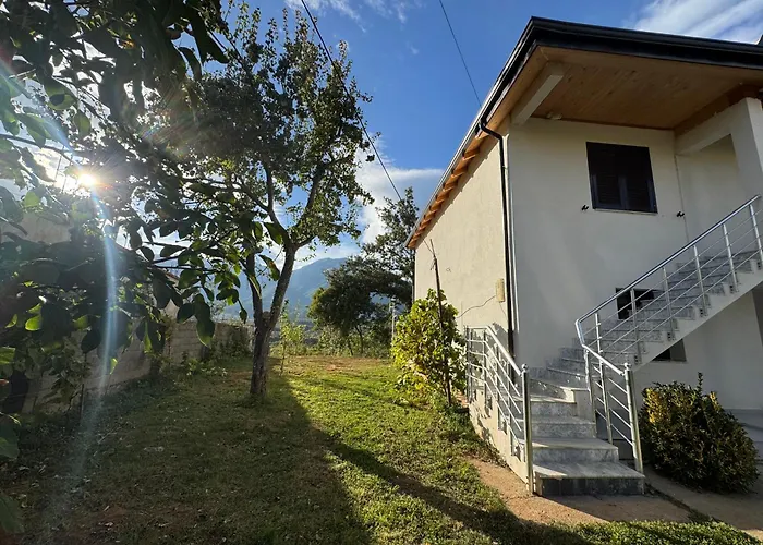 别墅 Curri Bajram Curri